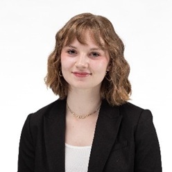 photo of Natalie Knoll